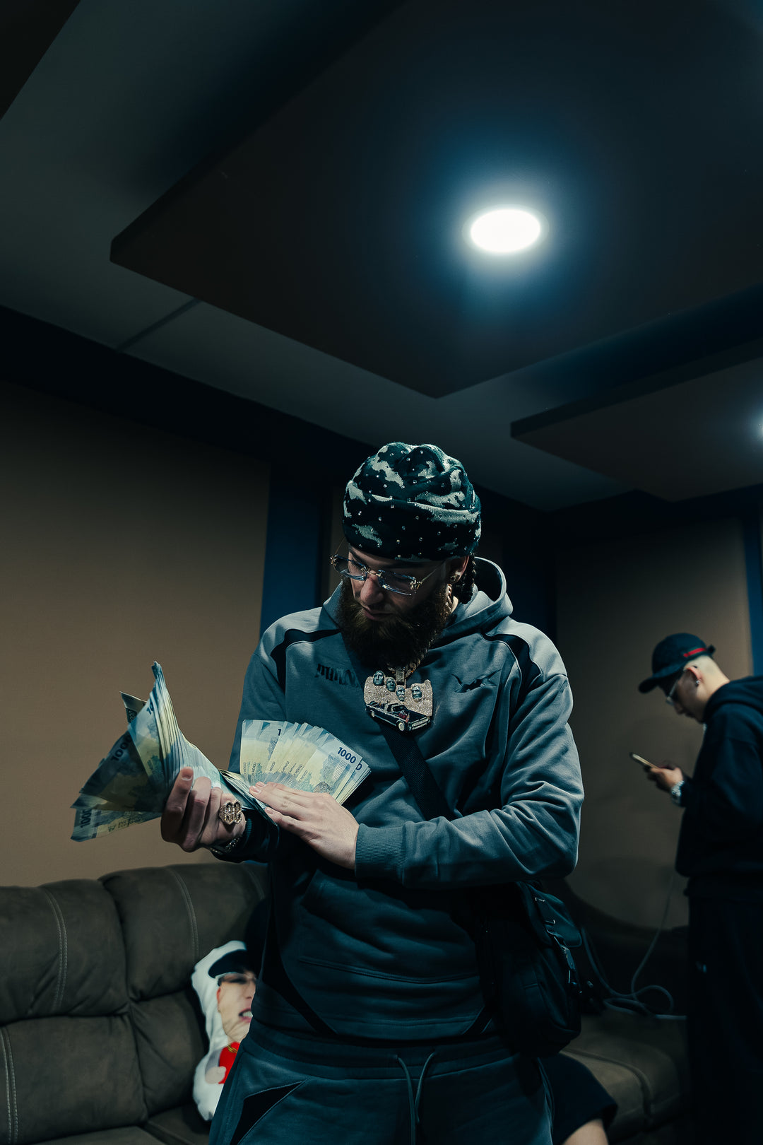 VIPER HOODIE [CARBON BLACK]