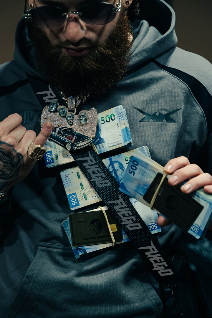 VIPER HOODIE [CARBON BLACK]