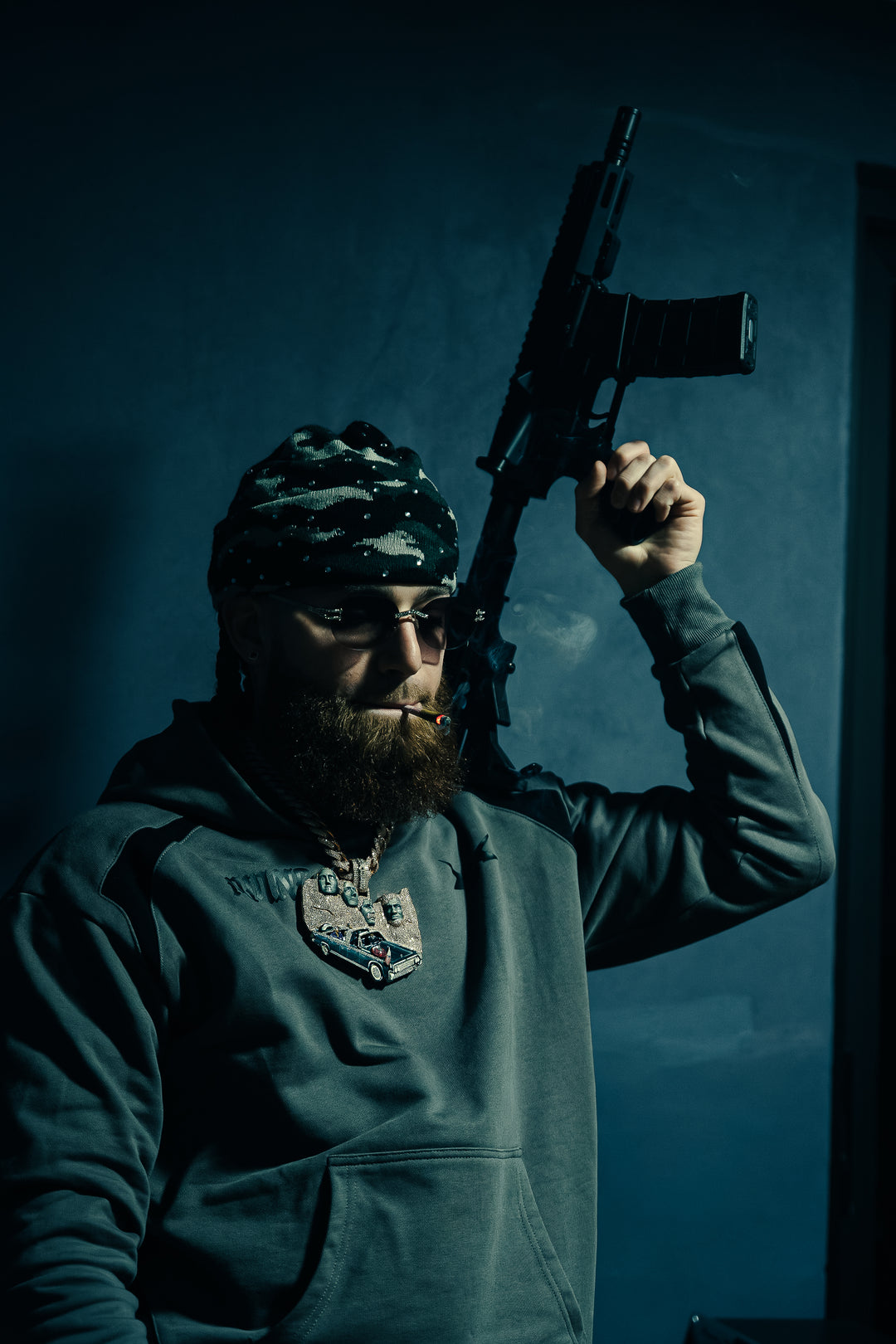 VIPER HOODIE [CARBON BLACK]