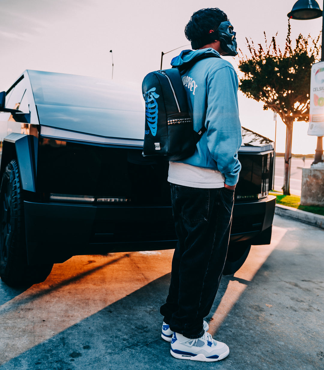 DIABLO BACKPACK - BLUE X BLACK